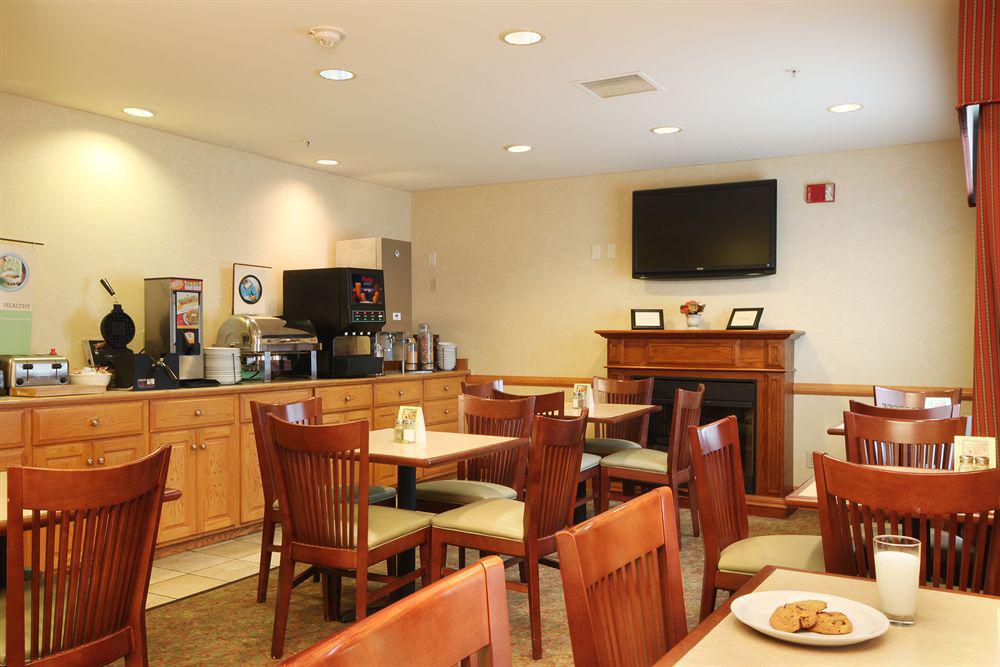 Country Inn & Suites By Radisson, Davenport, Ia Nhà hàng bức ảnh